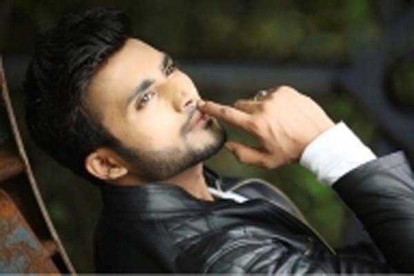 रिया की गिरफ्तारी, ड्रग एंगल से सुशांत पर फिल्म की स्क्रिप्ट प्रभावित हो सकती है : जुबेर के. खान रिया की गिरफ्तारी, ड्रग एंगल से सुशांत पर फिल्म की स्क्रिप्ट प्रभावित हो सकती है : जुबेर के. खान